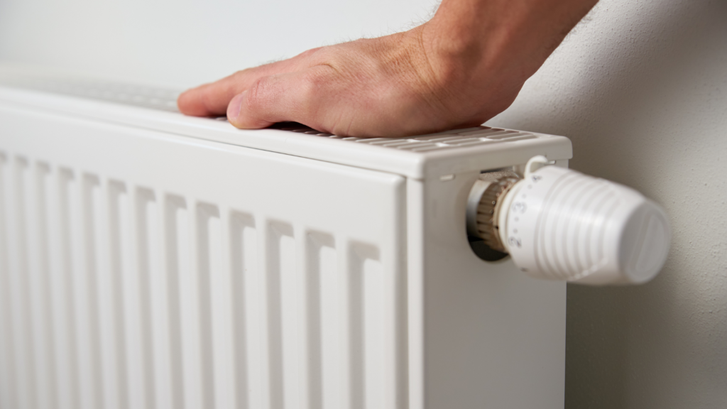 Réguler chauffage colocation grâce à un thermostat connecté installé par un professionnel