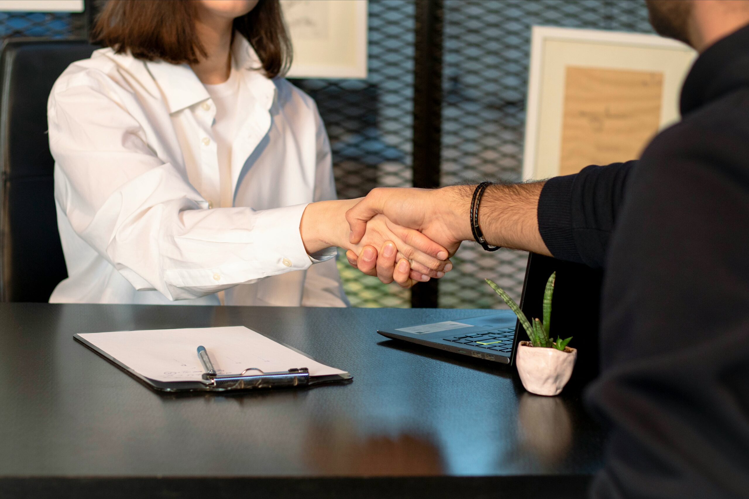 Convaincre son banquier pour un investissement locatif : rendez-vous bancaire avec un coach immobilier